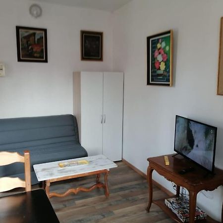 S2 Studio A Courtenay Proche Commerces Exterior foto
