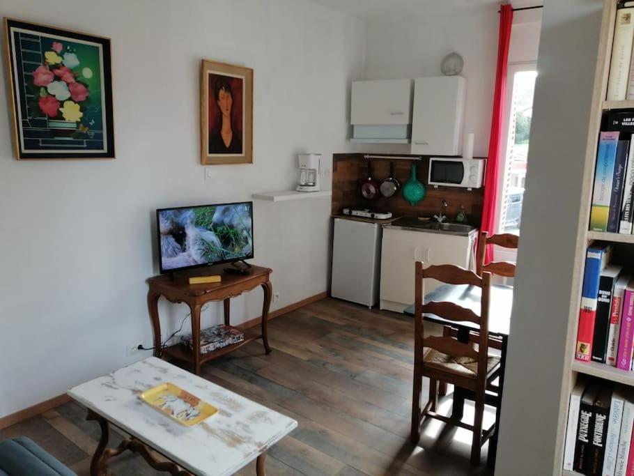 S2 Studio A Courtenay Proche Commerces Exterior foto
